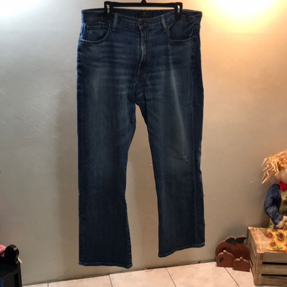 Lucky Brand 181 relaxed straight jean